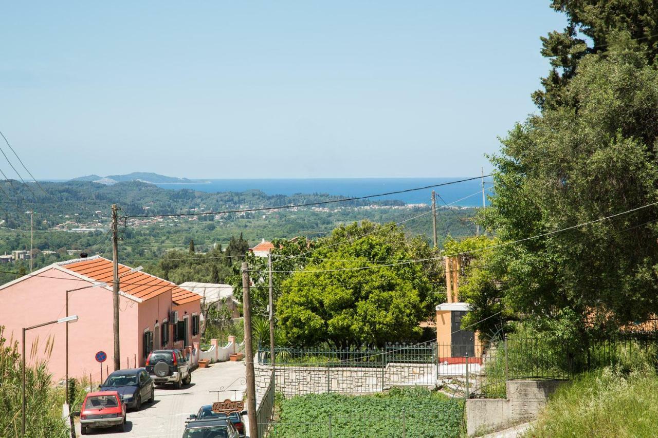 Sofia's & Amalia's House Corfu *
